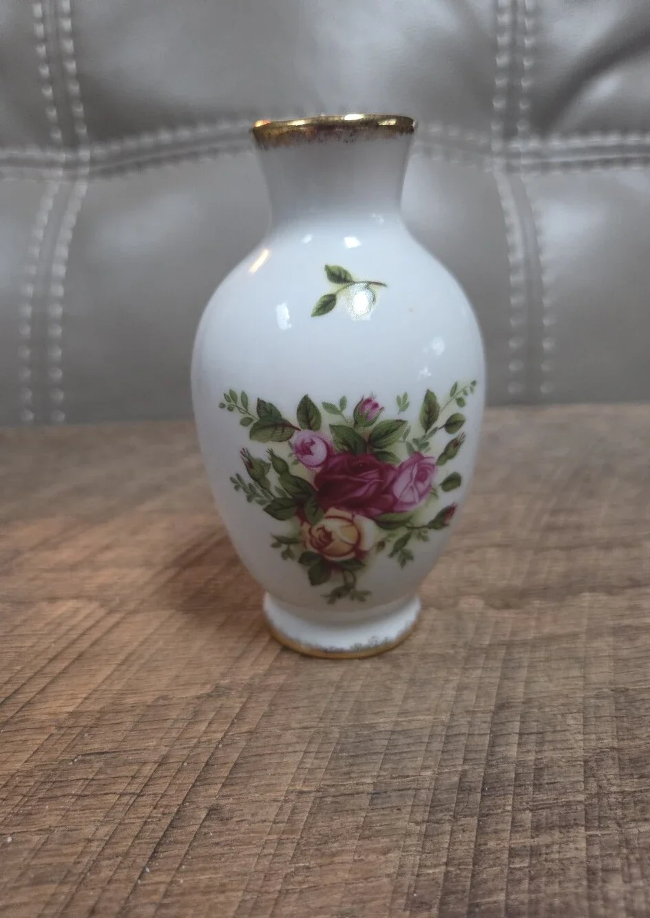 Vintage Royal Albert Old Country Roses Mini Bud Vase Fine Bone China England 1L